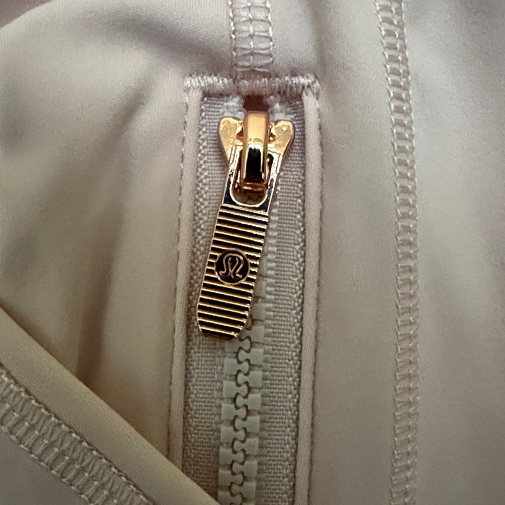 Pink & Rose Gold Lululemon Define Jacket + Align HR Flared Pants Size 4 - Picture 4 of 8